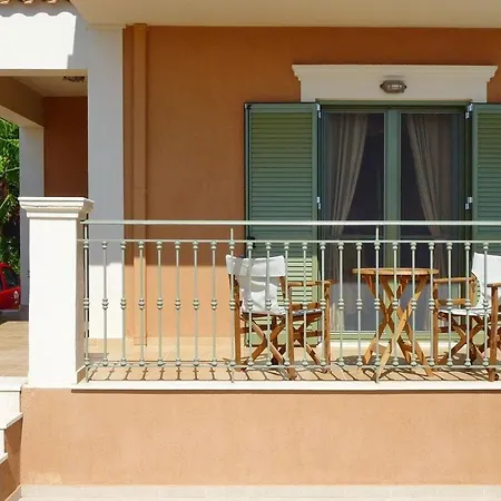 빌라 Lourdata Sleeps 4