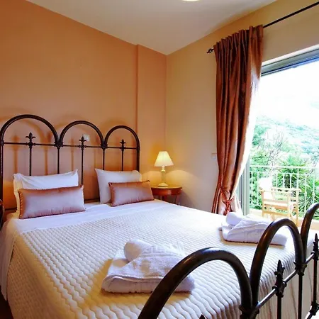 Lourdata Sleeps 4 빌라 로우드하타